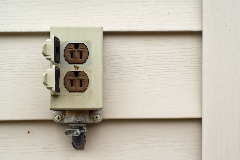 Outdoor Outlet Installation